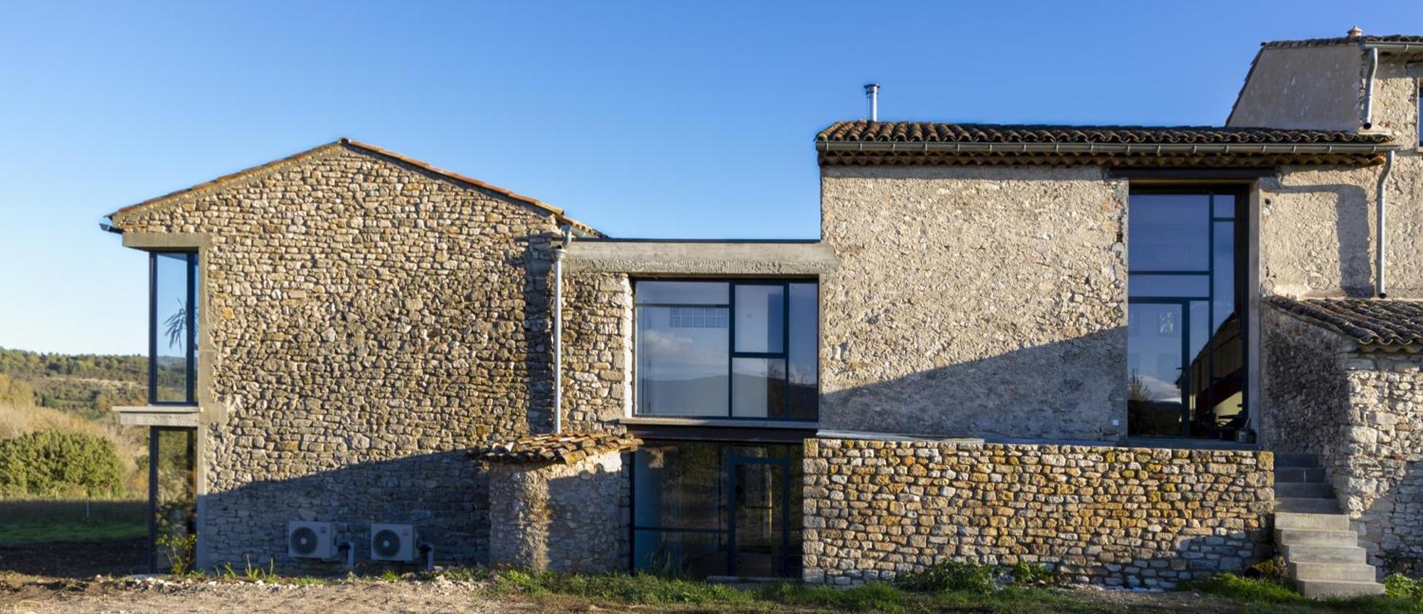 Gite La Mosaique Dauphin エクステリア 写真